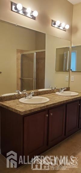 Building Photo - 725 Timberlake Dr