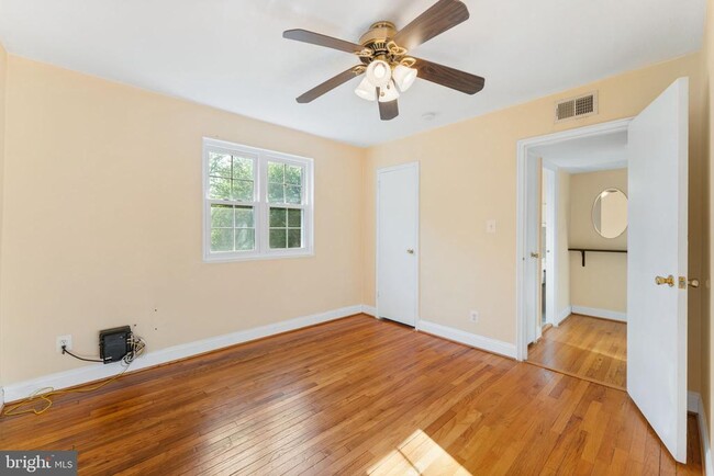 Building Photo - 2914 Willston Pl