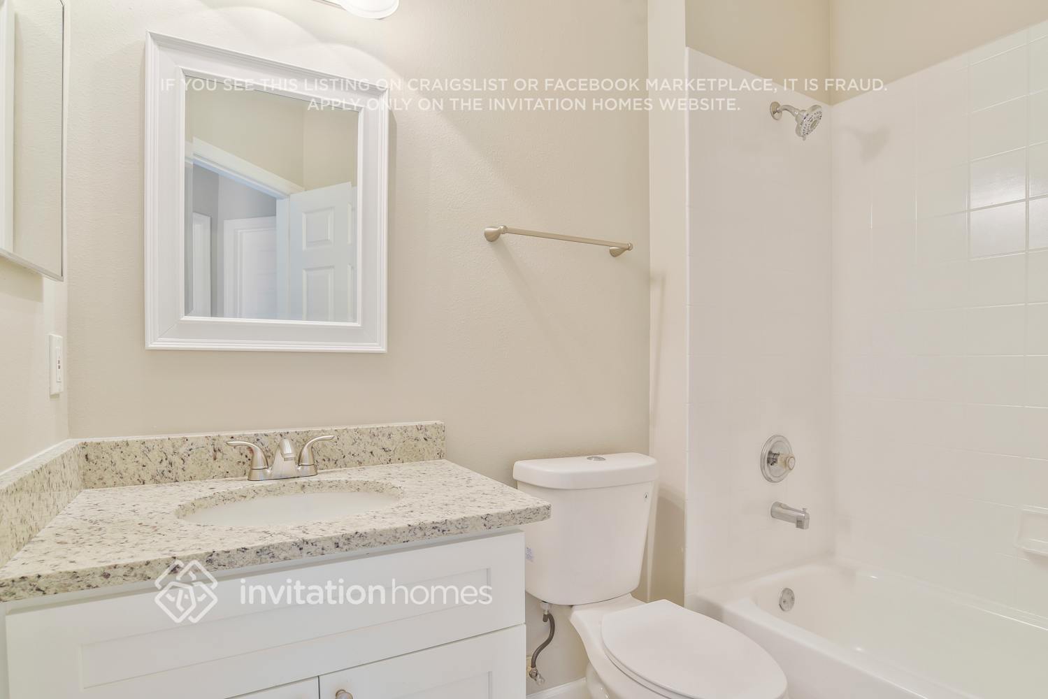 Building Photo - 6558 Cherry Grove Cir