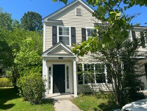 Building Photo - Fully Renovated 2 Bedroom/ 2.5 Bathroom Townhome - The Farm at Buckwalter