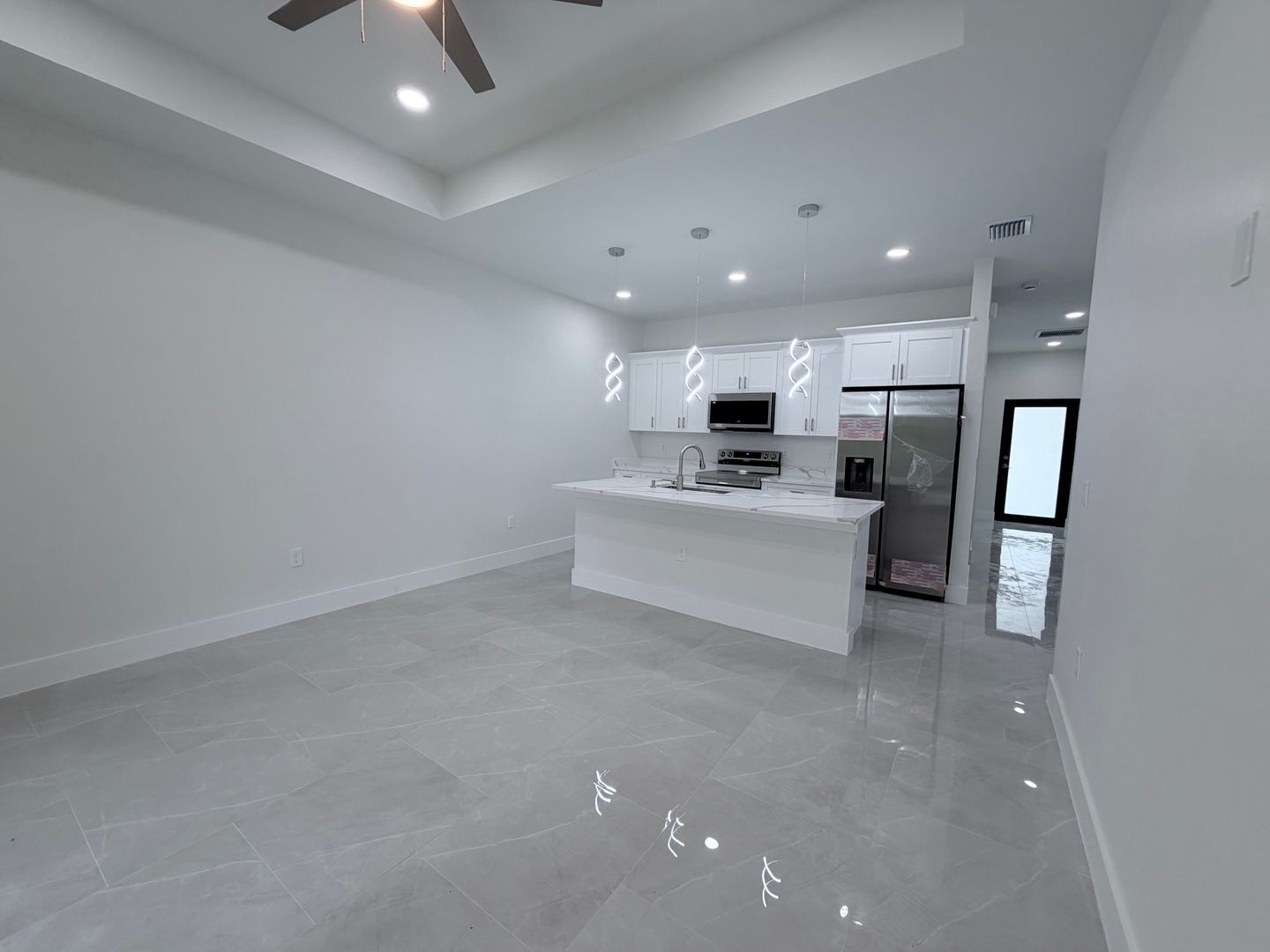 Building Photo - 4545-4547 28th St SW