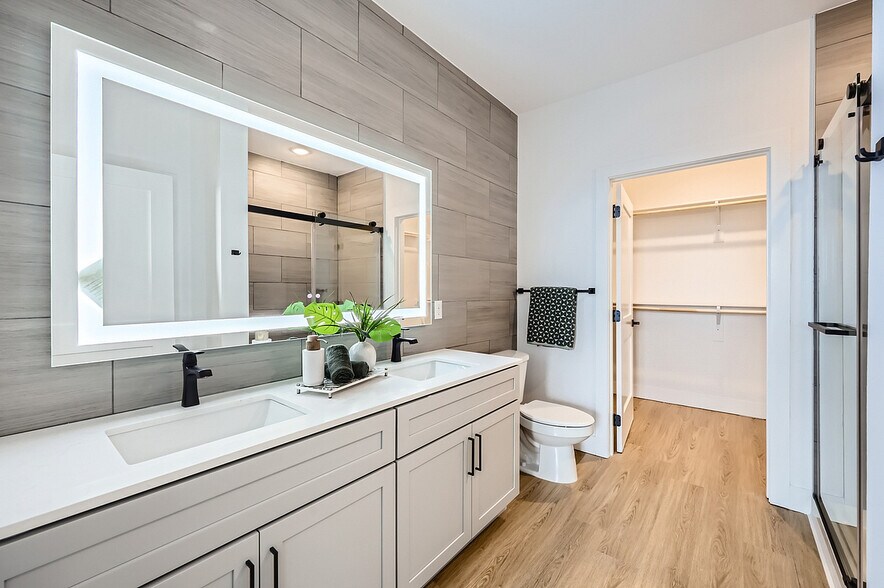 The Artifact Bathroom (Representative) - The Artifact Townhomes