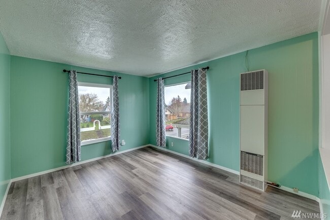 Building Photo - 2112 Wetmore Ave