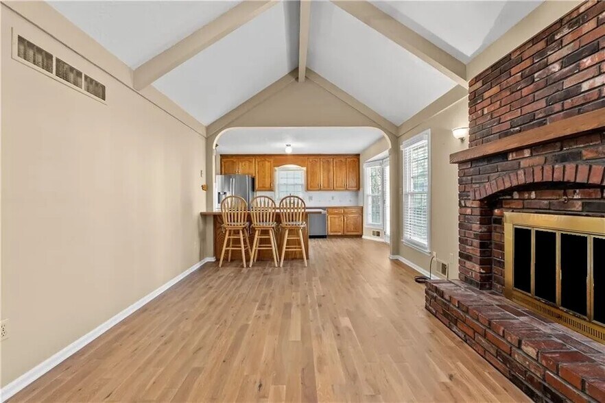 Family Room - 1502 SW 9th St