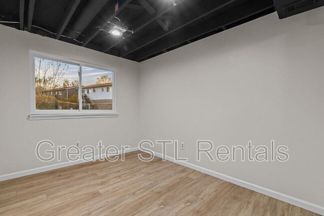 Building Photo - 2344 White Ash Ct