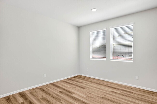 Building Photo - New Construction and Ready for immediate move in!