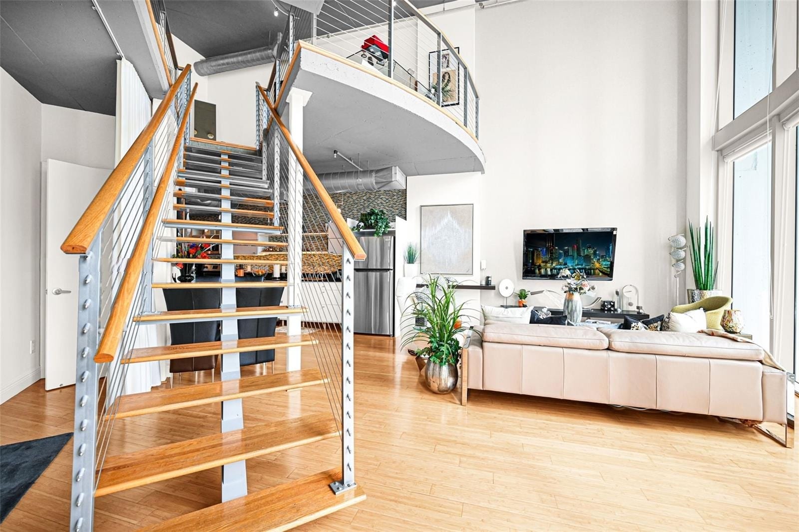 Building Photo - 690 SW 1st Ct