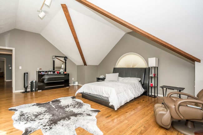 Building Photo - 8 Patriot Way