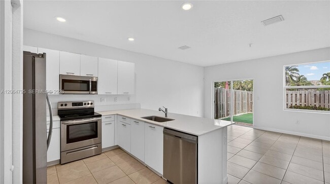 Building Photo - 12123 NW 23rd Ct