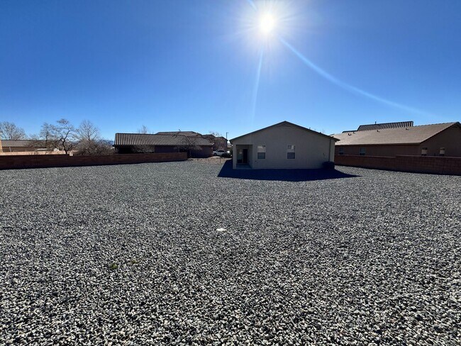 Building Photo - 771 Prairie Sage Ct SW