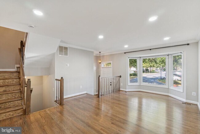 Building Photo - 6104 Joust Ln