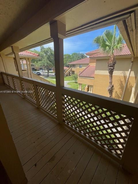 Building Photo - 4751 Via Palm Lakes