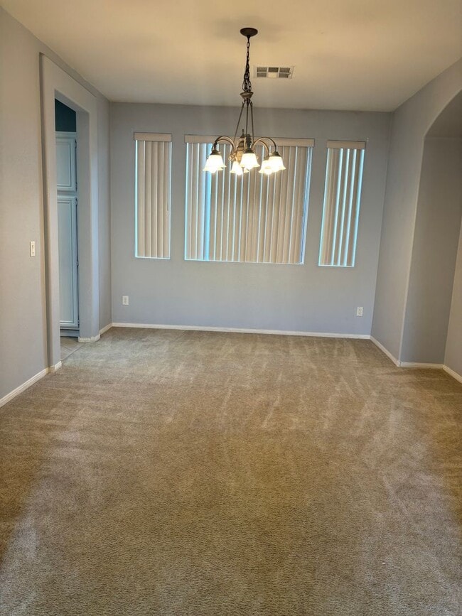 Building Photo - Wonderful single story rental in the heart of Summerlin