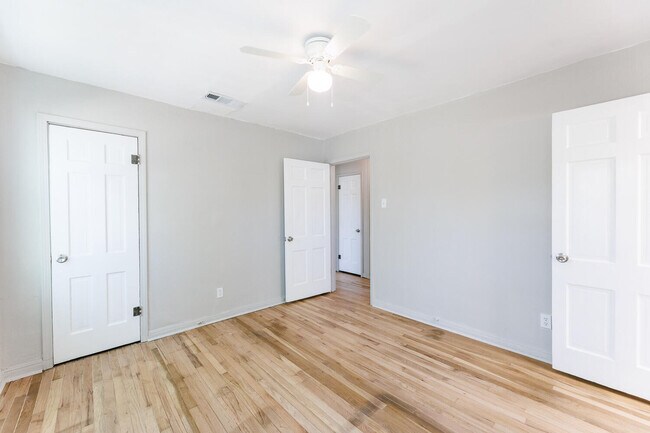 Building Photo - 3406 27th St