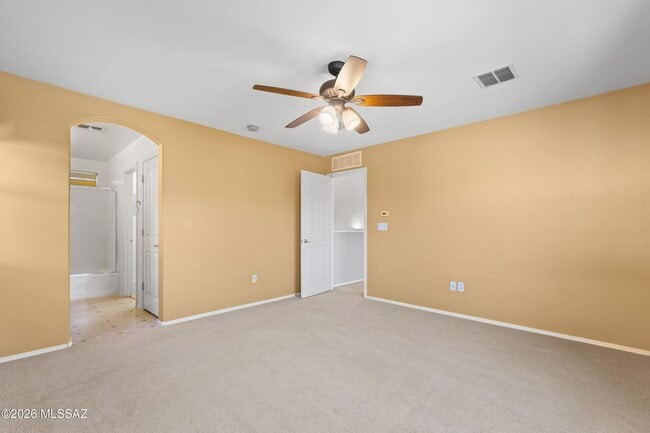 Building Photo - Two Story 3 Bed/2Bath in Paseo Del Rio
