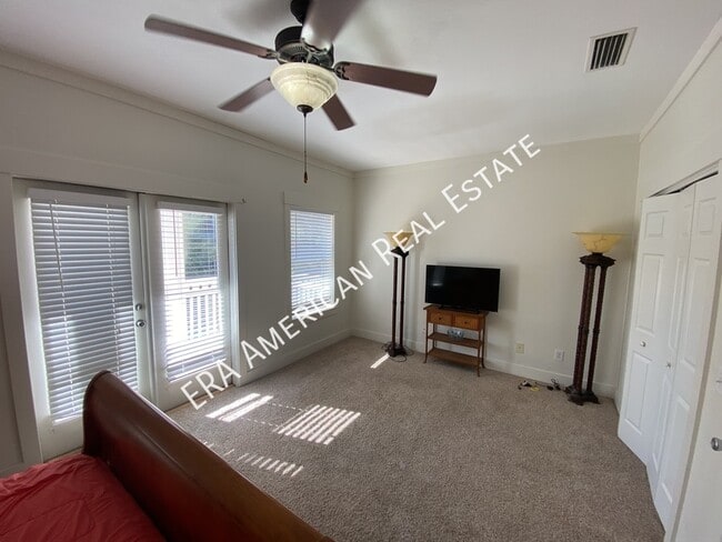 Building Photo - 123 Woody Wagon Way