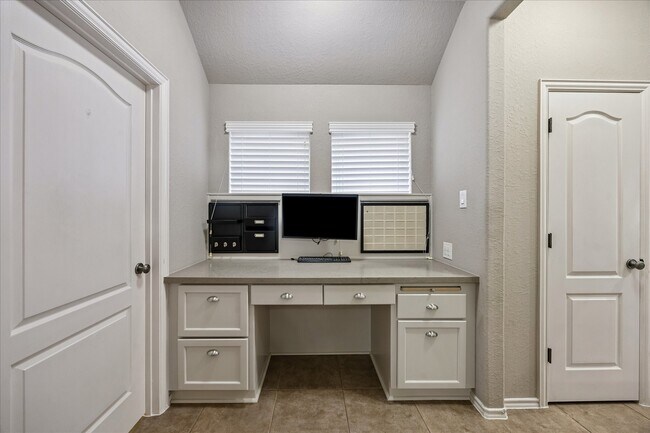 Building Photo - 23107 Enchanted Cactus Dr