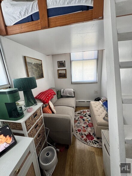 Primary Photo - 3BR Apartment in Greenwich Village / Washi...