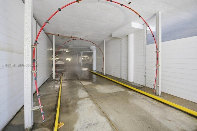 Building Photo - 3546 S Ocean Blvd