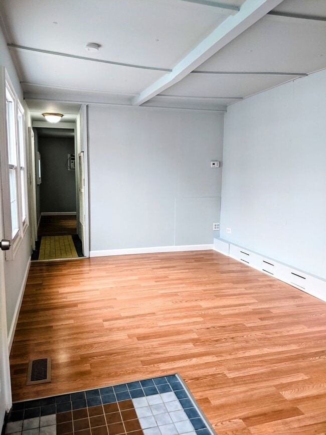 Building Photo - One bed mobile home- Aston, PA