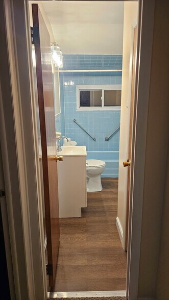 New Vinyl Floor - 2363 Mount Carmel Ave