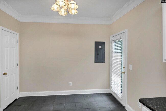 Building Photo - 304 Hampton Forest Drive