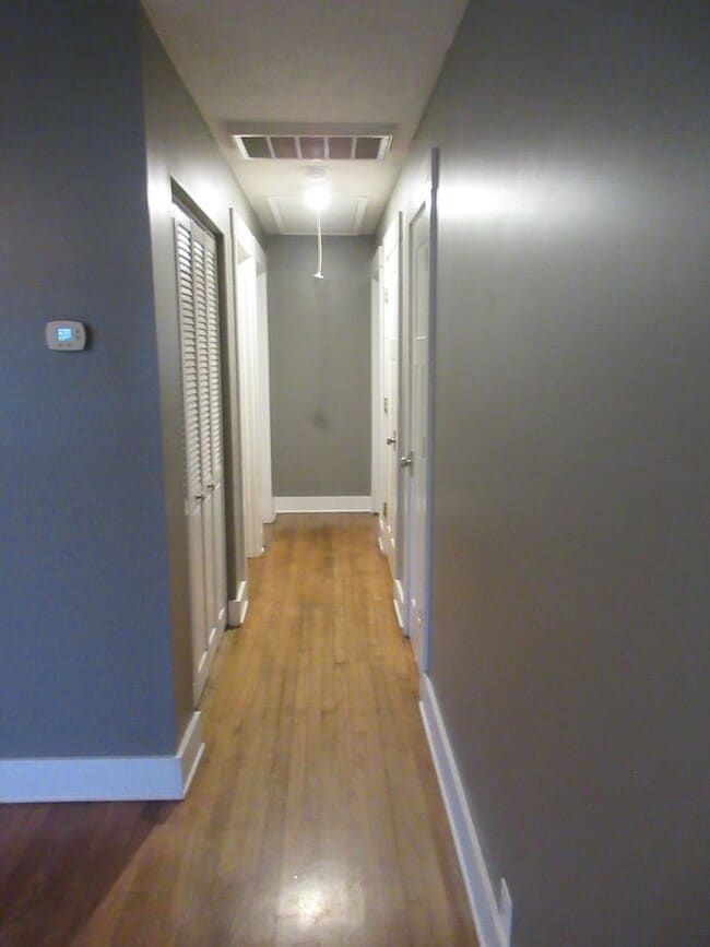 Building Photo - 3 Bedroom Family Home