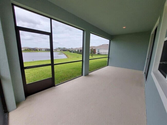 Building Photo - 13210 Waterleaf Garden Cir