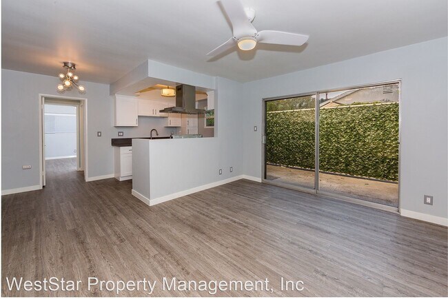 Primary Photo - 620 Coronado Ave