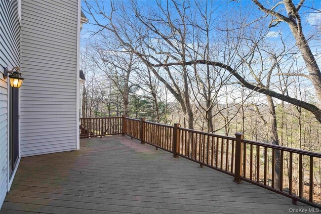 Building Photo - 208 Boulder Ridge Rd