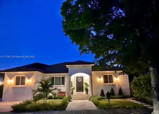 Building Photo - 1395 SW 59th Ave