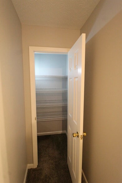 Linen Closet - 561 Hampton Way