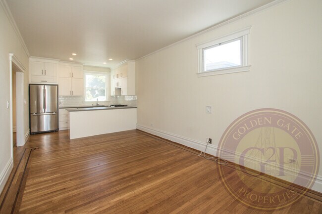 Building Photo - Pacific Heights - 1 BR, 1 BA Condo 650 Sq. Ft. - 3D Virtual Tour, Storage