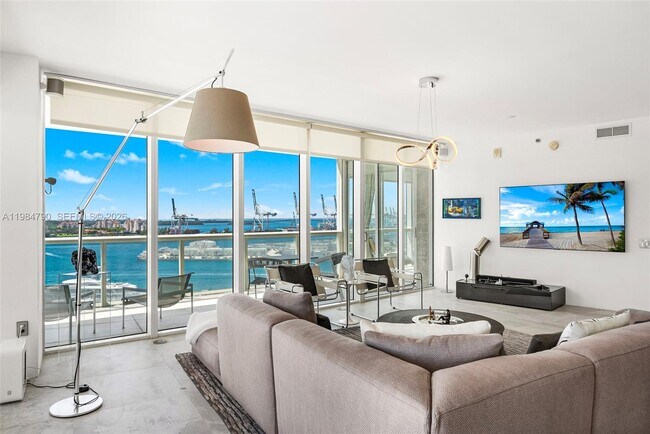 Building Photo - 450 Alton Rd