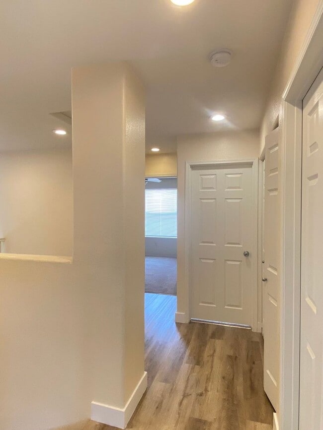 Building Photo - 9267 Glen Malone Ct