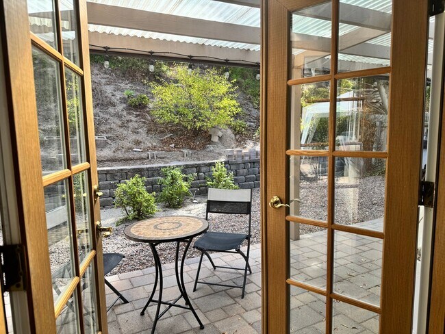 Building Photo - Beautiful 3-Bedroom + Loft Home in Desirab...