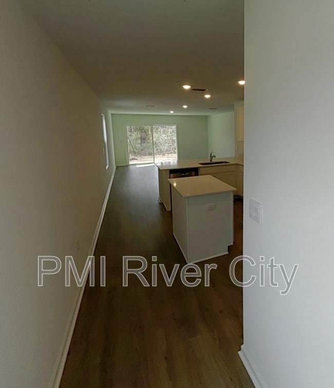 Building Photo - 12741 Geronimo Pl