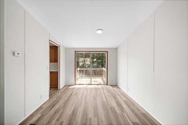 Building Photo - 16482 Pisces Rd