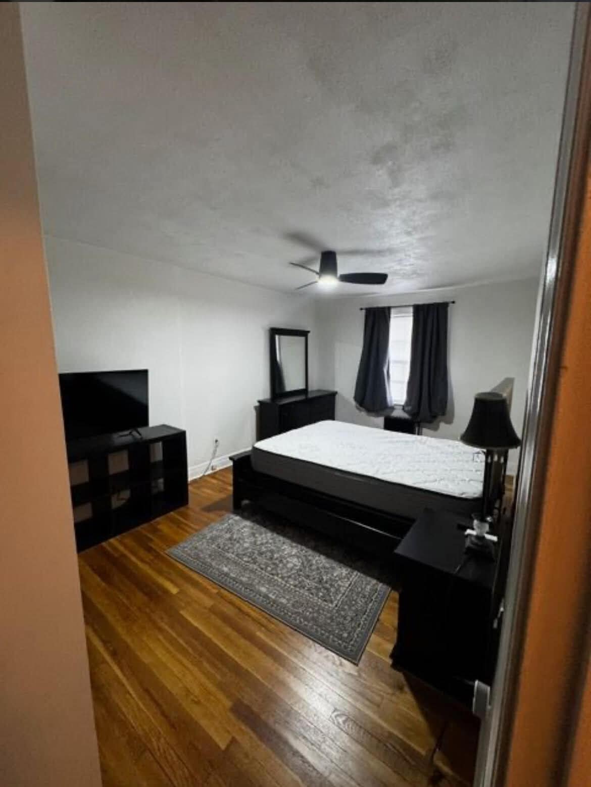 Building Photo - 612 Union St