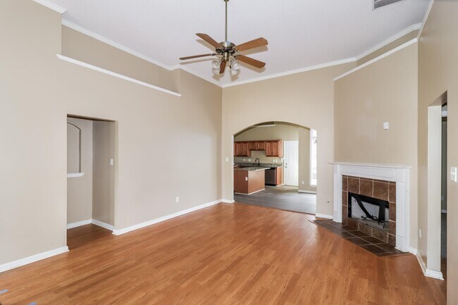 Building Photo - 9181 Acadia Pl