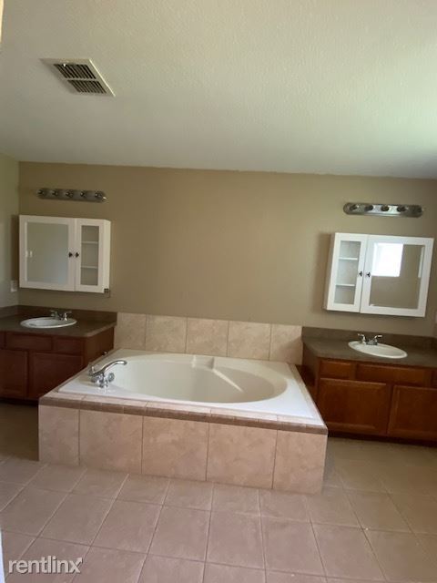 Building Photo - 5 br, 2 bath House - 7918 Garner Road