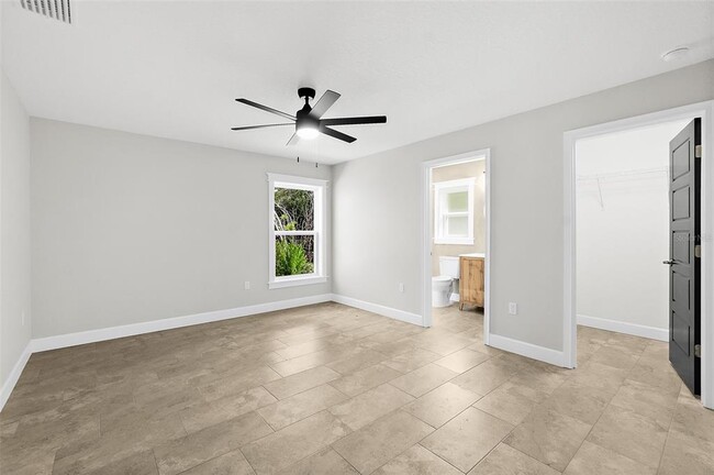 Building Photo - 86 Laramie Dr