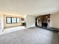 Building Photo - 64