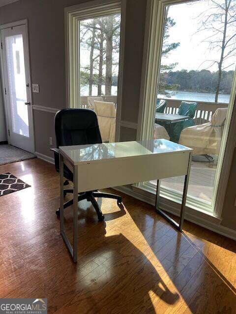 Building Photo - 8712 Lake Dr SW