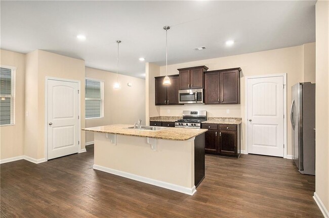 Building Photo - 41 Ivey Hollow Cir