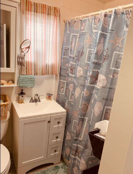 Bathroom - 280 Sunset Dr