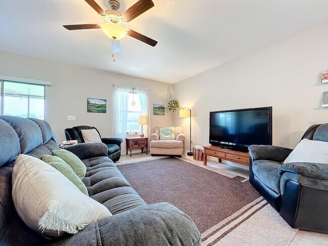 Building Photo - 11116 Sage Canyon Dr.