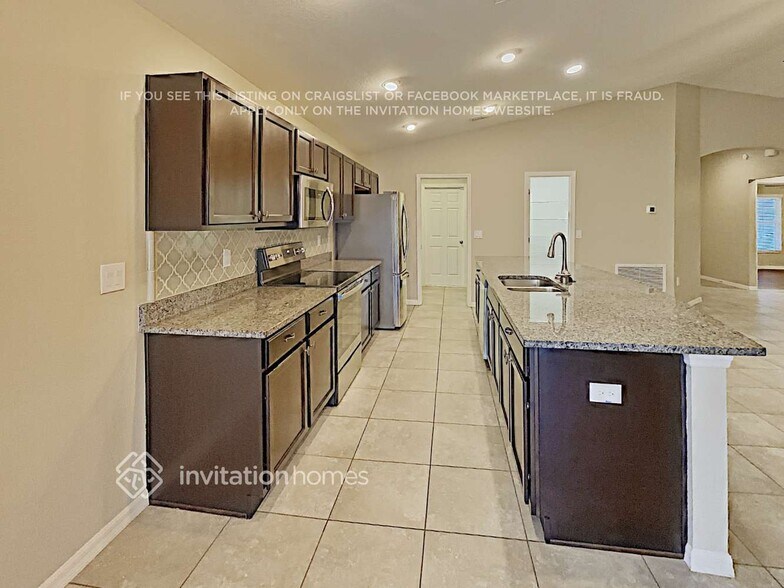 Building Photo - 3327 Mahogany Pointe Loop