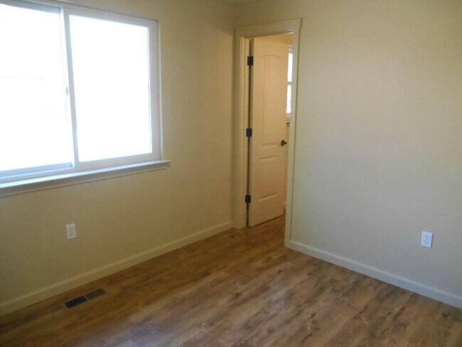 Building Photo - South Reno: Three Bedroom Home w/ RV Parking