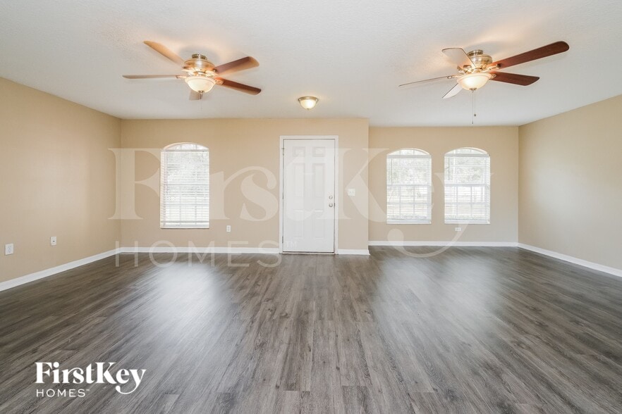 Building Photo - 4911 Rawls Rd